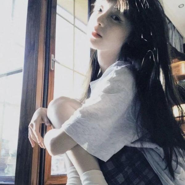 艾拉‧辛德斯